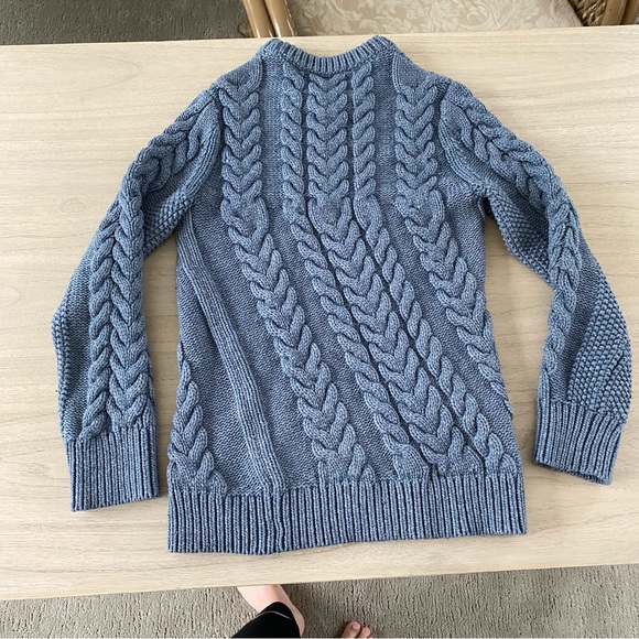 THEORY Twisting Cable Blue Wool-Blend Sweater - Picture 3 of 8